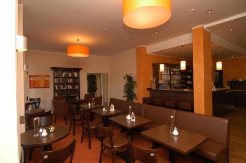 Hotel Sprenz โอลเดนบวร์ก ภายนอก รูปภาพ