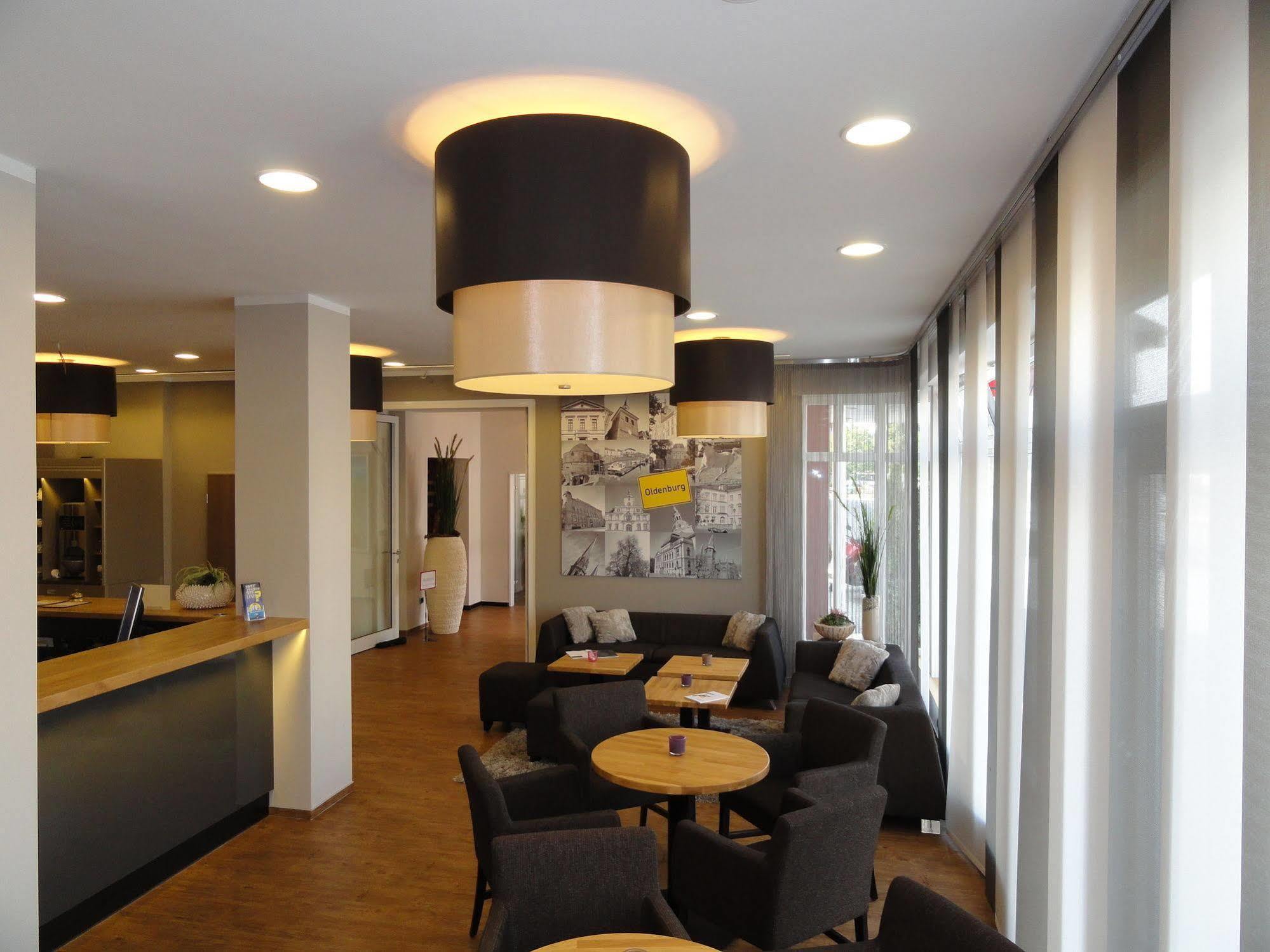 Hotel Sprenz โอลเดนบวร์ก ภายนอก รูปภาพ