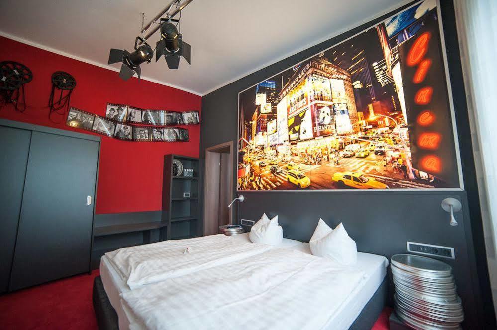 Hotel Sprenz โอลเดนบวร์ก ภายนอก รูปภาพ